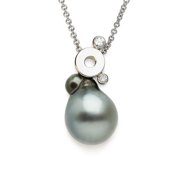 baroque Tahitian pearl and diamonds pendant